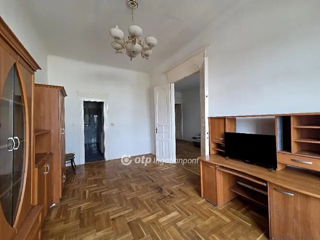 Eladó lakás Budapest X. kerület 120 nm