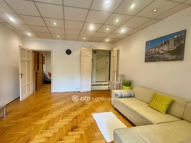 Eladó lakás Budapest V. kerület 55 nm