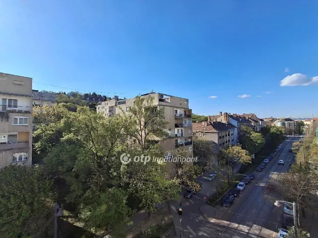 Eladó lakás Budapest II. kerület 54 nm