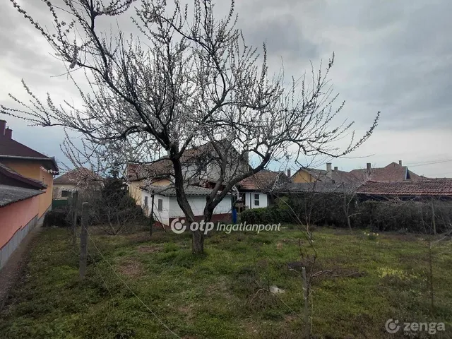 Eladó ház Bag 205 nm