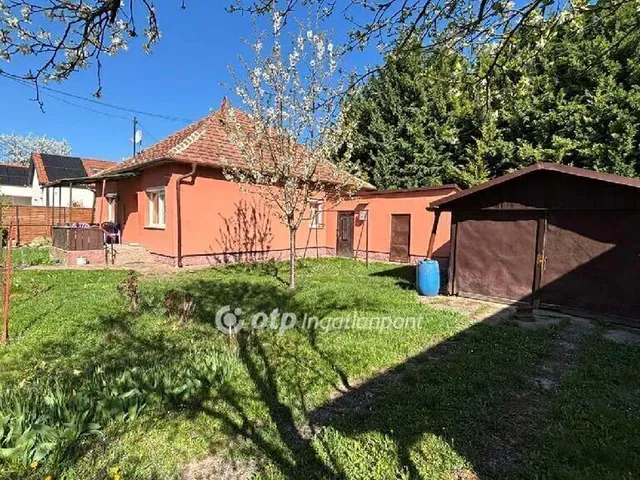 Eladó ház Budakalász 68 nm