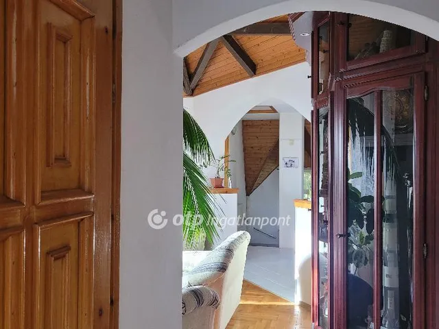 Eladó ház Szentendre 267 nm