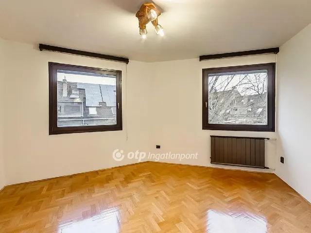 Eladó lakás Budapest XI. kerület 109 nm