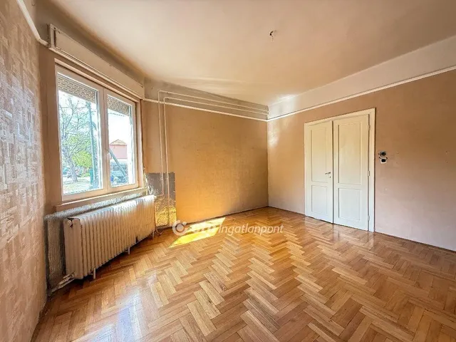 Eladó ház Budapest XX. kerület 235 nm
