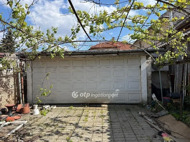 Eladó ház Budapest XX. kerület 235 nm