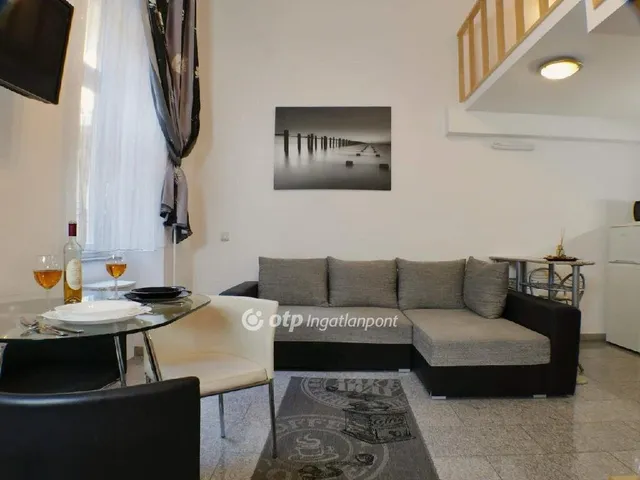 Eladó lakás Budapest VII. kerület, Belső-Erzsébetváros 145 nm