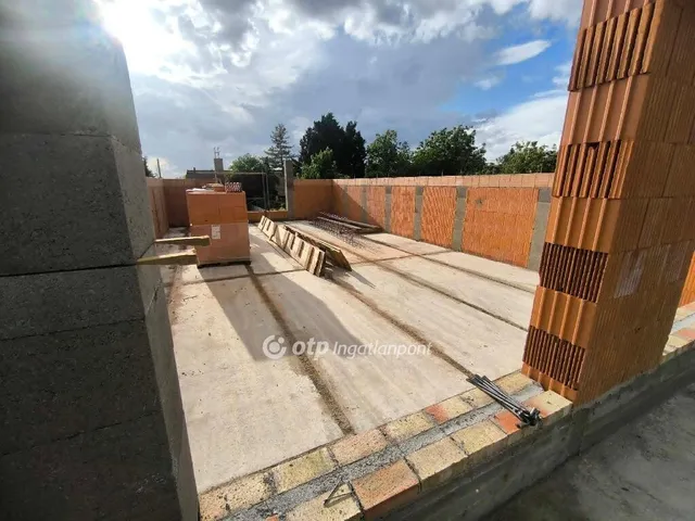 Eladó ház Dunakeszi 160 nm