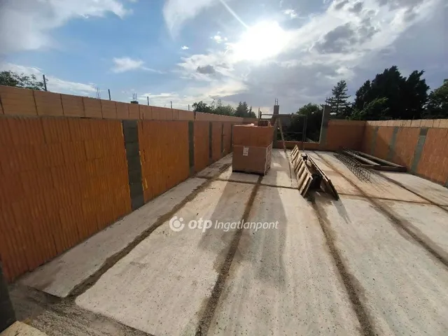 Eladó ház Dunakeszi 160 nm
