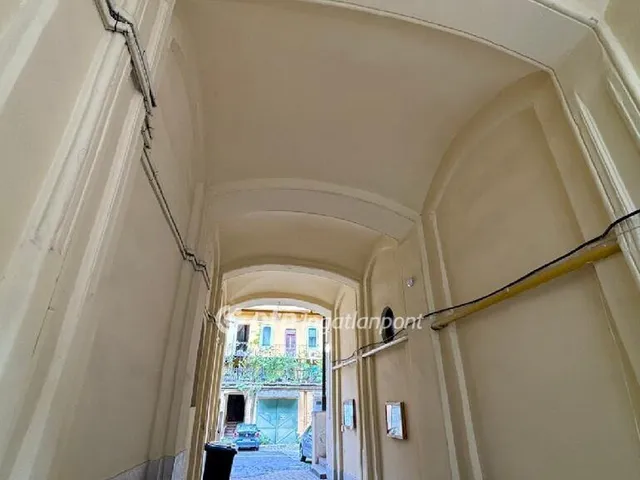 Eladó lakás Budapest VI. kerület 17 nm