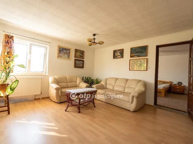 Eladó ház Budapest III. kerület 203 nm