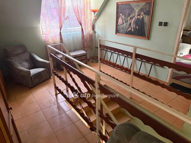 Eladó ház Pilisjászfalu 180 nm