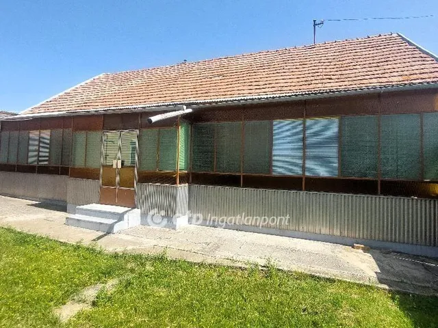 Eladó ház Kartal 97 nm