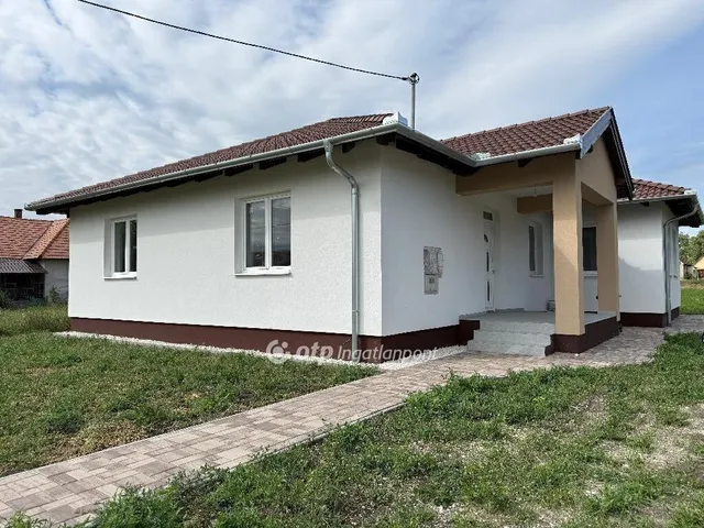 Eladó ház Nagykáta 136 nm