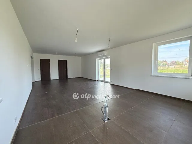 Eladó ház Nagykáta 136 nm
