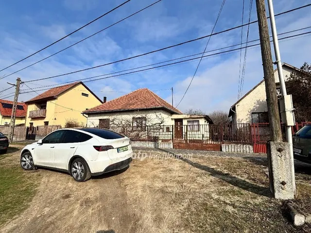 Eladó ház Vecsés 108 nm