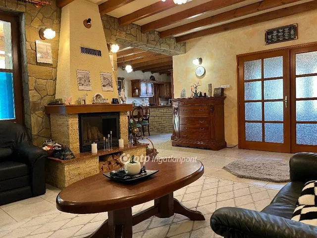 Eladó ház Hernád 156 nm