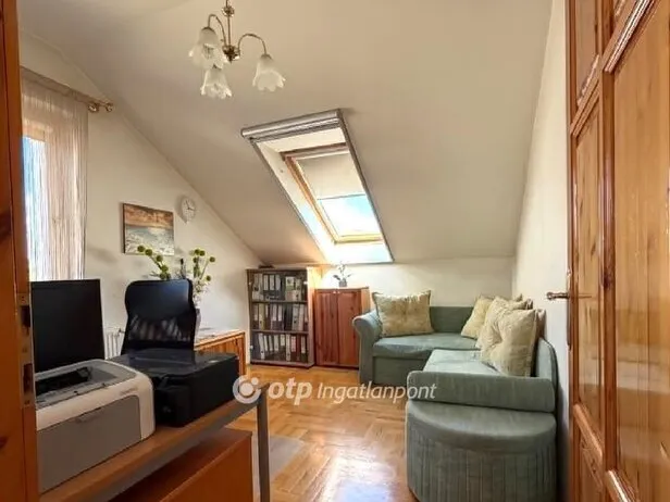 Eladó ház Budapest XVII. kerület 220 nm