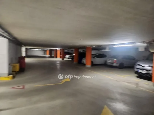 Kiadó kereskedelmi és ipari ingatlan Budapest I. kerület 56 nm