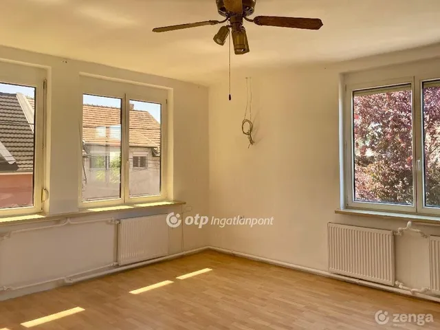 Eladó ház Budapest XX. kerület 178 nm