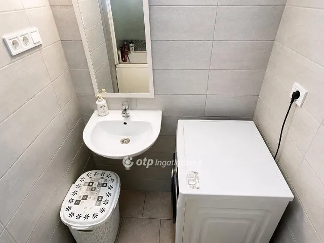 Eladó ház Jászfényszaru 157 nm