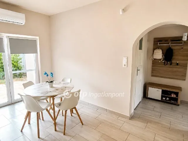 Eladó ház Jászfényszaru 157 nm