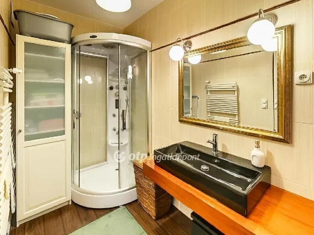 Eladó lakás Budapest XI. kerület, Kőérberek 53 nm