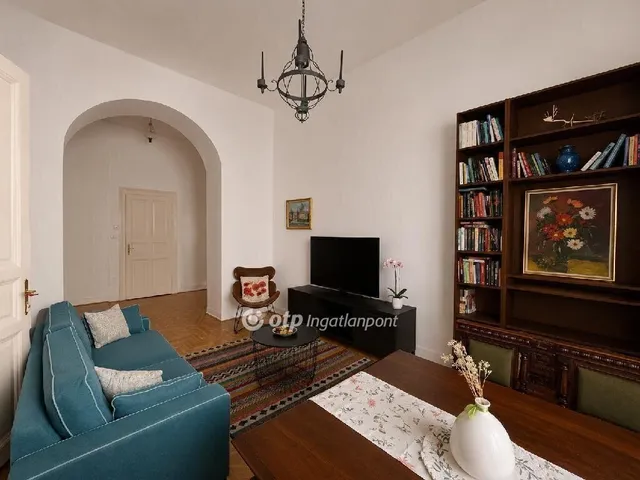 Eladó lakás Budapest VIII. kerület 95 nm