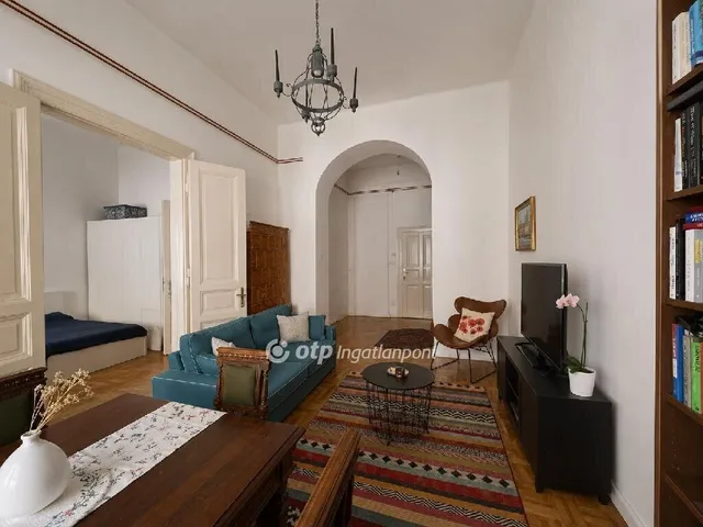 Eladó lakás Budapest VIII. kerület 95 nm
