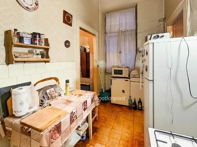 Eladó lakás Budapest IX. kerület 104 nm