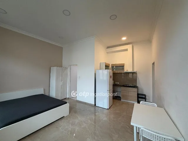 Eladó lakás Budapest VI. kerület 75 nm