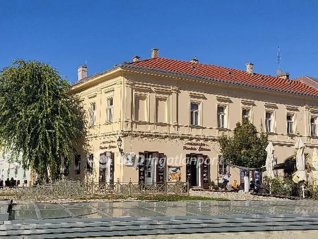 Eladó lakás Vác 101 nm