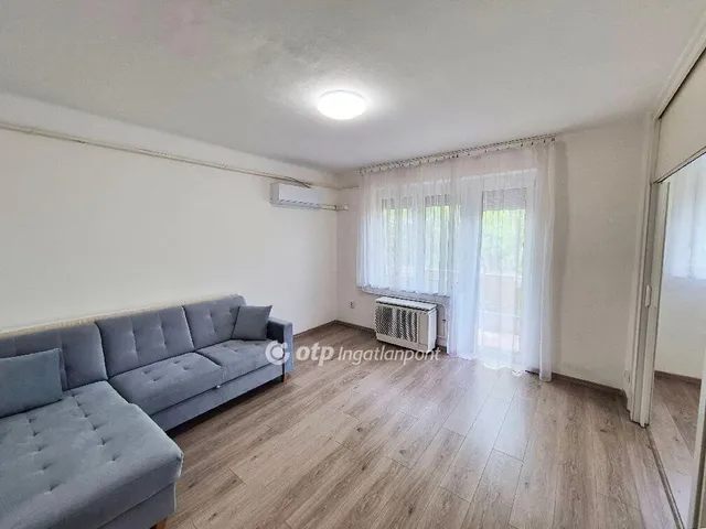 Eladó lakás Budapest XXI. kerület 40 nm
