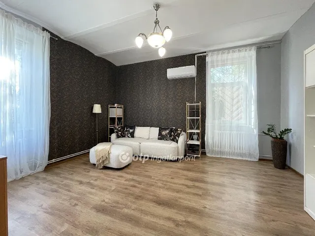 Eladó lakás Budapest X. kerület 49 nm