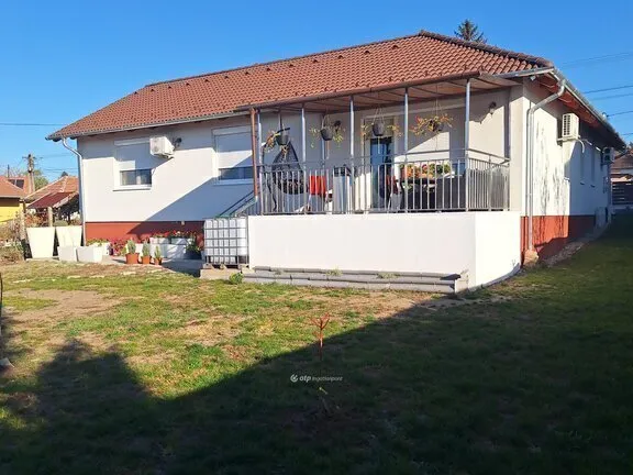 Eladó ház Erdőkertes 114 nm