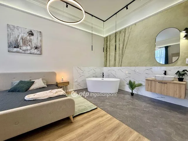 Eladó lakás Budapest VIII. kerület, Palotanegyed 121 nm