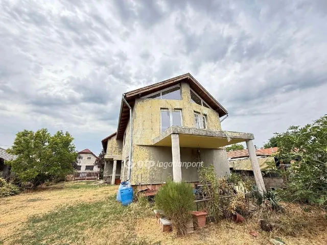 Eladó ház Vecsés 168 nm