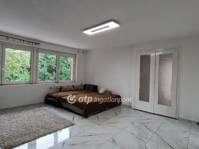 Eladó ház Jászfényszaru 141 nm