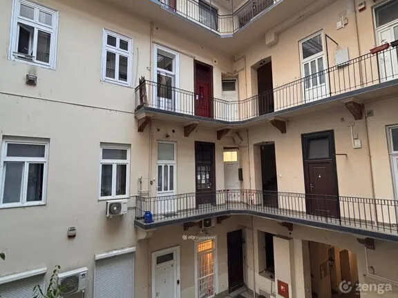 Eladó lakás Budapest VI. kerület 32 nm