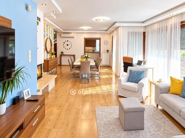 Eladó lakás Budapest III. kerület, Aranyhegy 148 nm