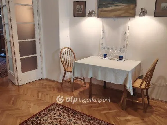 Eladó lakás Budapest I. kerület 75 nm