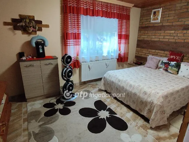 Eladó ház Károlyháza 173 nm