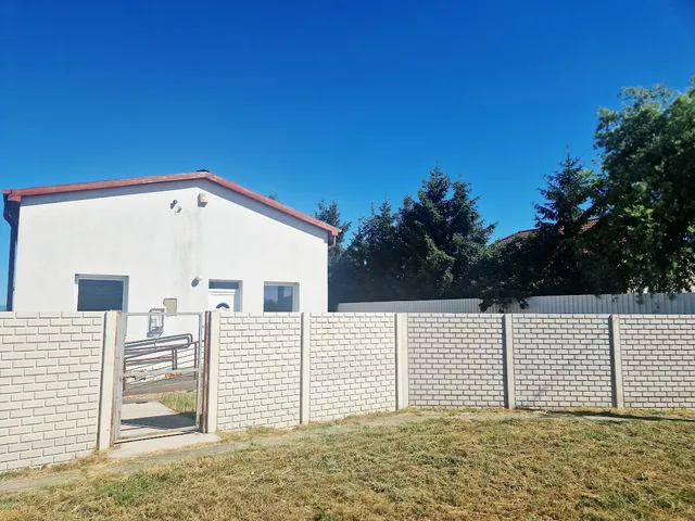 Eladó kereskedelmi és ipari ingatlan Hejőkürt 190 nm