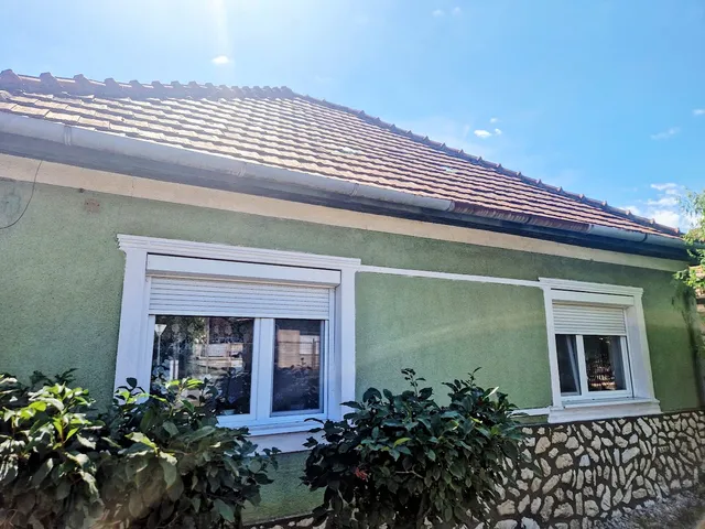 Eladó ház Emőd, Arany János  100 nm