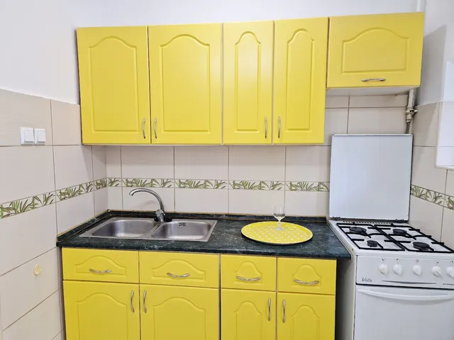 Eladó lakás Miskolc, Selyemrét 35 nm