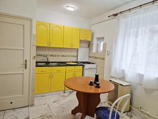 Eladó lakás Miskolc, Selyemrét 35 nm