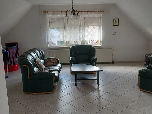 Eladó ház Berzence 233 nm
