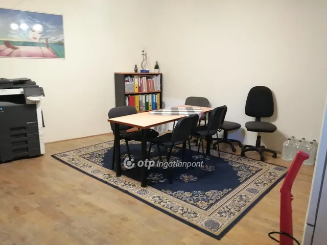 Eladó lakás Kaposvár 80 nm