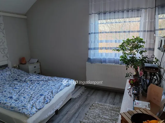 Eladó ház Gyenesdiás 294 nm
