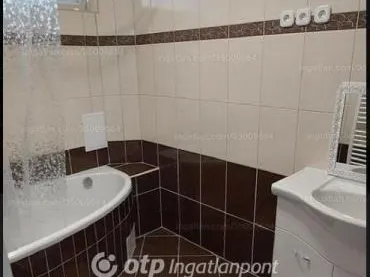 Eladó ház Vonyarcvashegy 209 nm