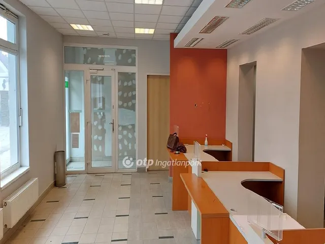 Eladó kereskedelmi és ipari ingatlan Letenye 133 nm